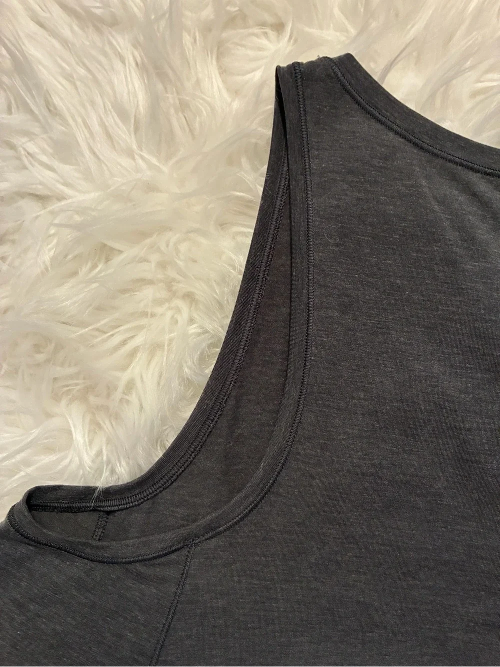 Lululemon Watch Me Flip Tank Heathered Black Gray Sz 8 Style #W1ASFS Layering